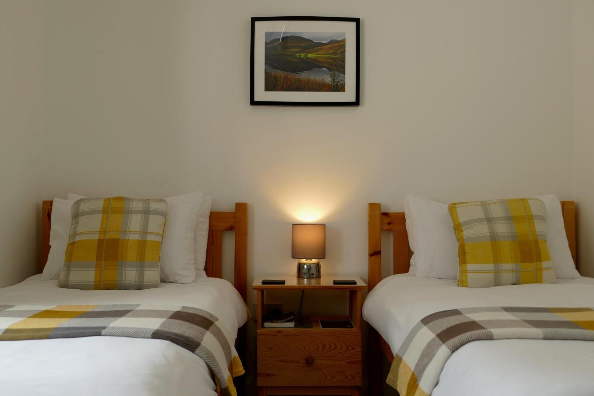 Black Sheep Bunkhouse Fort William Dış mekan fotoğraf